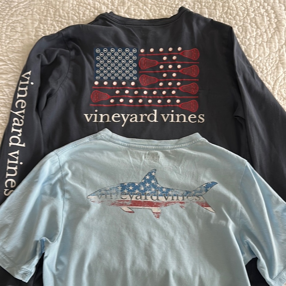 Vineyard Vines boys 12-14 M Blue shark and Navy LAX Shirts
